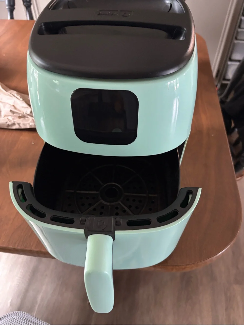 Mint Green Air Fryer - Compact Countertop Cooker dash 2.6Qt